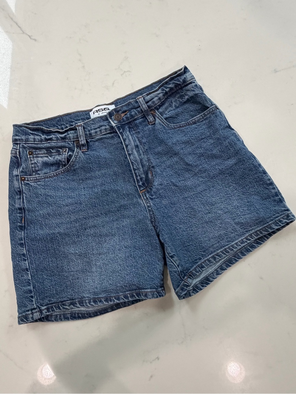 RSQ Y2K High Rise Denim Shorts Size 28 Women’s 6 Medium Wash